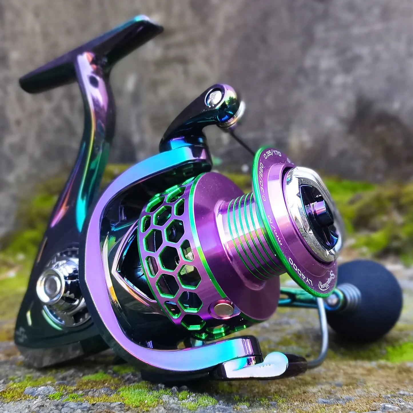 Aluminum Spool Ultra Smooth Light Weight Spinning Reel